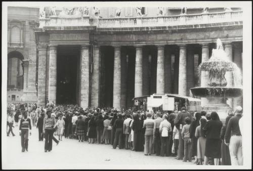Large crowds of people line up in St. Peter's Square to view Pope John Paul I lying in state, 29 September 1978