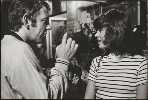 Jane Fona and Donald Sutherland on the set of Klute in 1971
