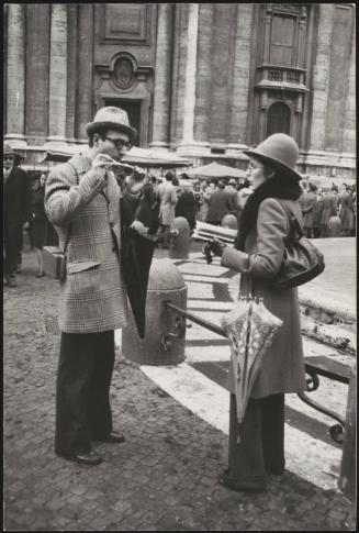 Tourists in the Piazza Navona, Rome