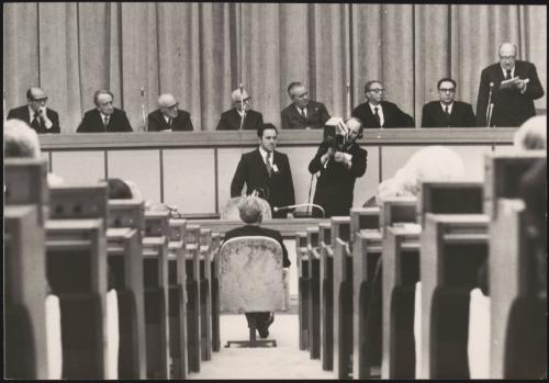 A press conference, including Ugo La Malfa