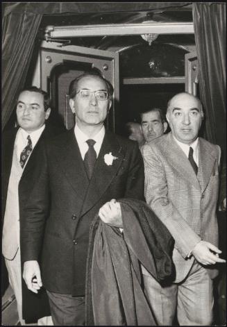 Emilio Colombo followed closely by colleagues 