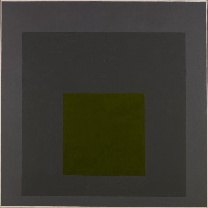 Homage to the Square: Oasis