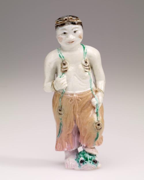 Snuff bottle in porcelain in the form of a smiling Liu Hai