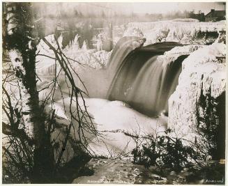 Ottawa. Rideau Falls (Winter)