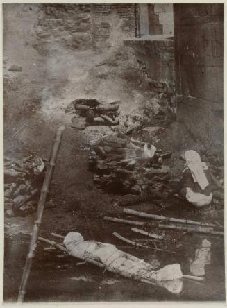 Benares: Burning Ghat