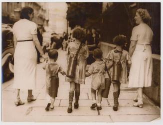 Paris Children get Gas Masks.