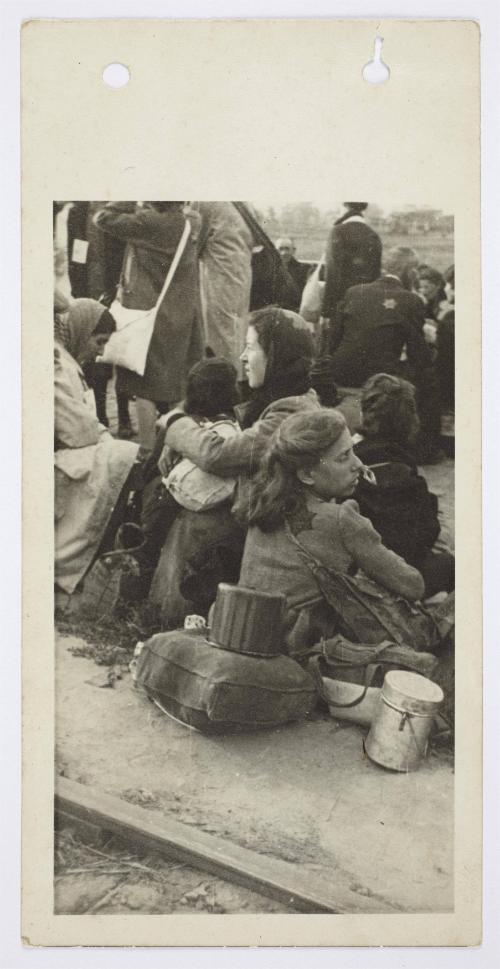 Residents waiting for deportation