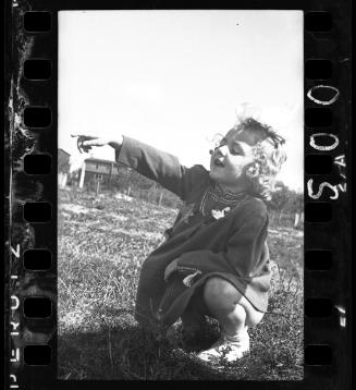 Portrait study of young girl in the ghetto