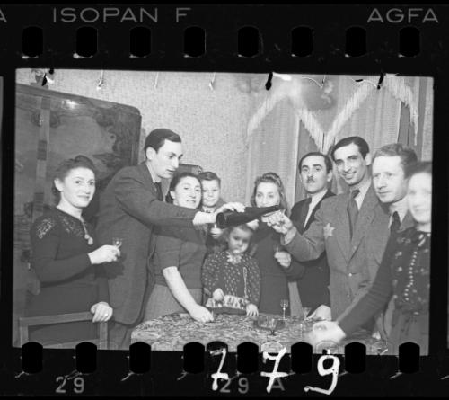 A family gathering [with Jakob Stopnicki, daughter Krysia and wife Tania (nee Biderman)]