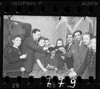 A family gathering [with Jakob Stopnicki, daughter Krysia and wife Tania (nee Biderman)]