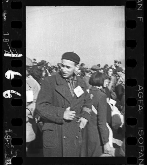 Resident  (Gedalia Geclewicz ) tagged for deportation to Auschwitz, Lodz Ghetto