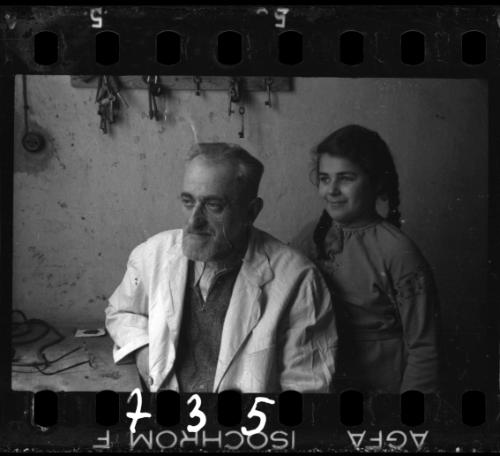 Manager with his daughter in the bakery