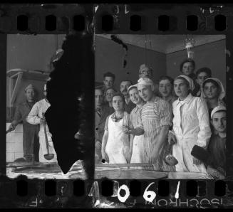 Managers and workers in the hospital kitchen