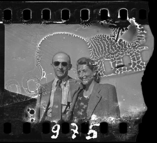 Stefania Schoenberg with an unidentified man with sunglasses