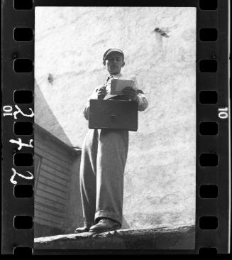 Postal worker in the ghetto