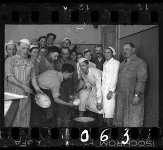 Managers and workers in the hospital kitchen