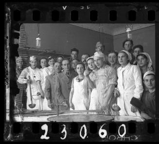 Managers and workers in the hospital kitchen