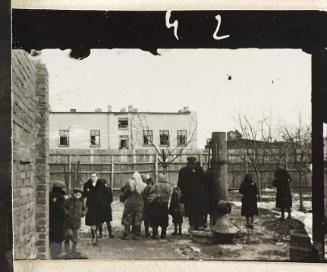 Contact Print #42 from page #1 in Lodz Ghetto Contact Album