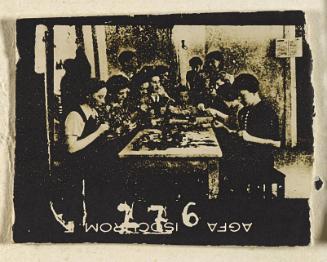 Contact Print #276 from page #17 in Lodz Ghetto Contact Album