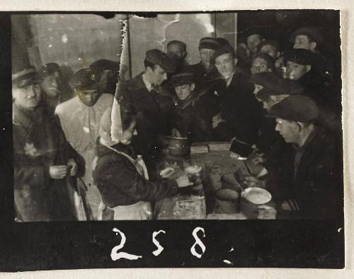 Contact Print #258 from Page #7 from Lodz Ghetto Album