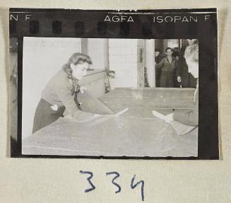 Contact Print #334 from page #10 in Lodz Ghetto Contact Album