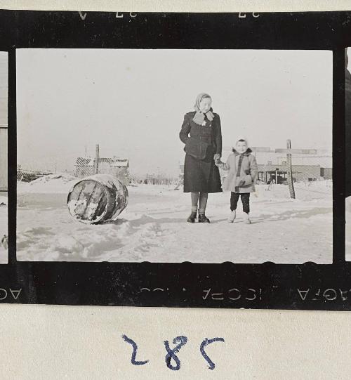 Contact Print #285 from Page #8 from Lodz Ghetto Album