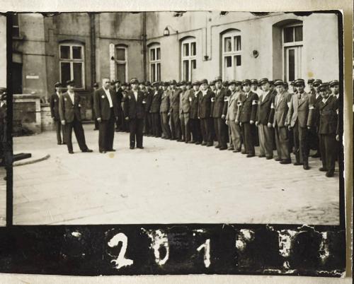 Contact Print #201 from Page #5 from Lodz Ghetto Album