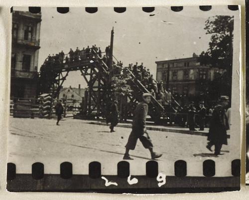 Contact Print #269 from Page #7 from Lodz Ghetto Album