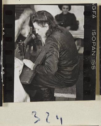 Contact Print #324 from page #9 in Lodz Ghetto Contact Album