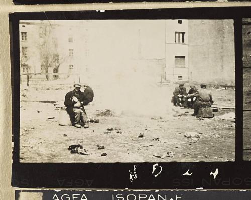 Contact Print #524 from page #16 in Lodz Ghetto Contact Album