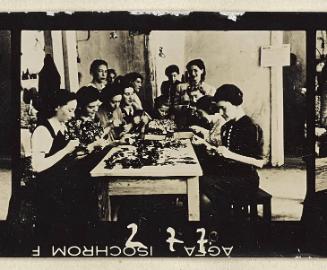 Contact Print #277 from page #17 in Lodz Ghetto Contact Album