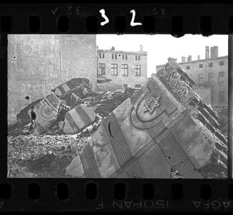 Ruins of the synagogue on Wolborska Street destroyed in 1939 by the Germans, Lodz Ghetto
