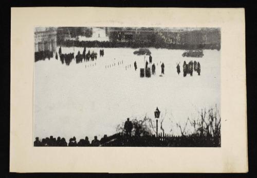 “The ‘Aryan’ street – Zgierska – cuts the Ghetto in two.” (p.13)